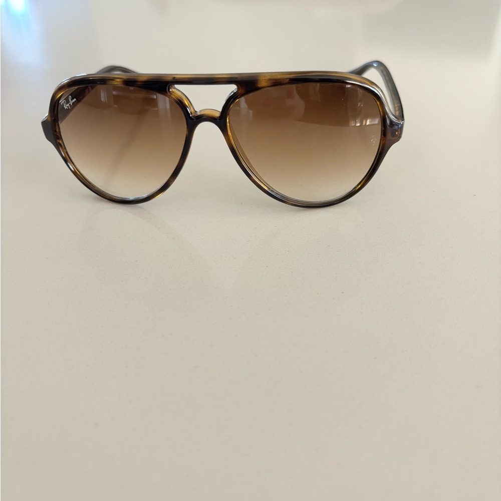 Ray-Ban Brown Gradient Aviator Sunglasses - Picture 3 of 5
